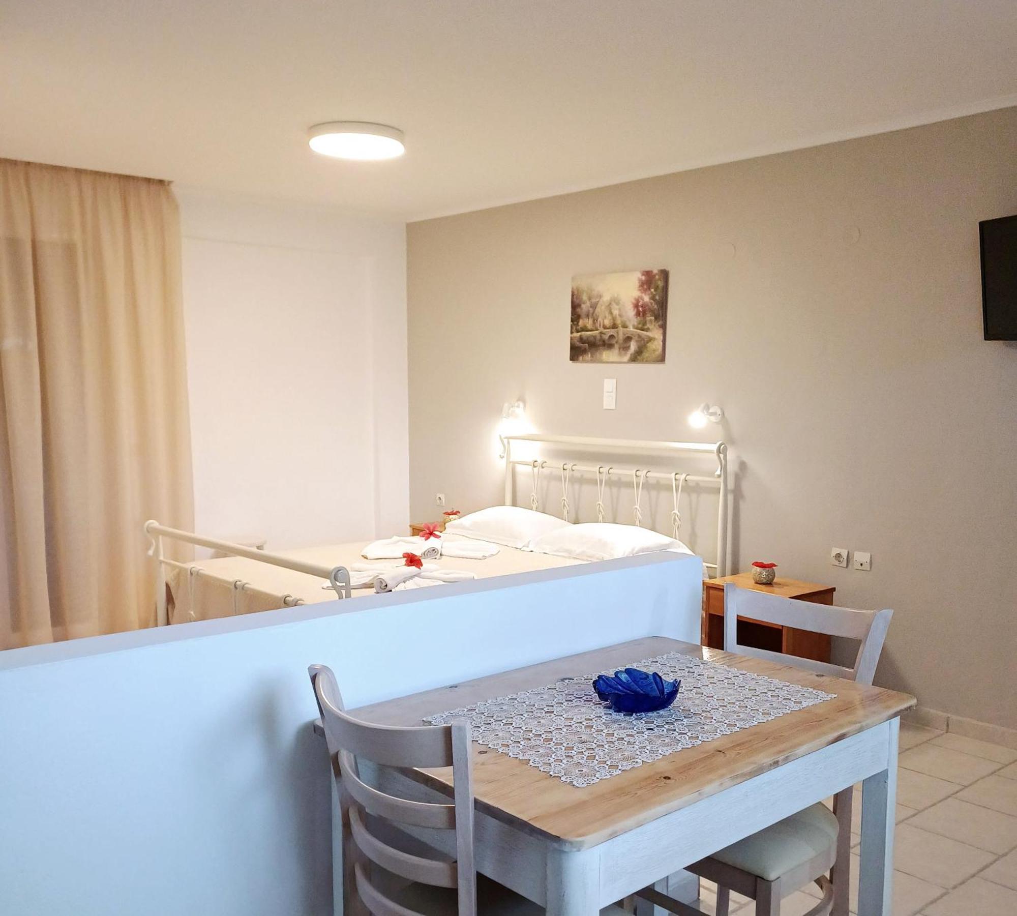Anna Studios Arillas  Eksteriør billede